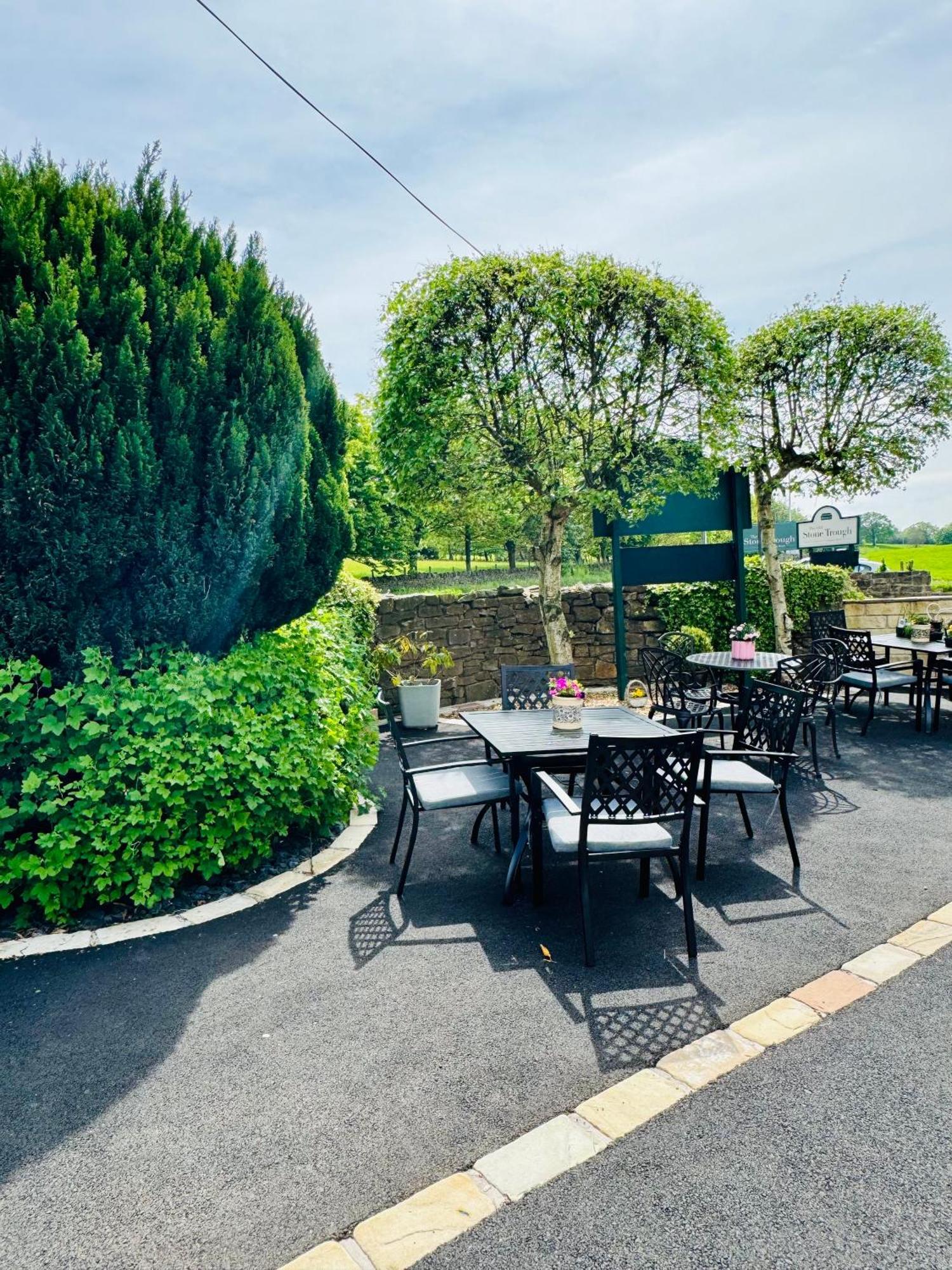 The Old Stone Trough Country Hotel Kelbrook Bagian luar foto