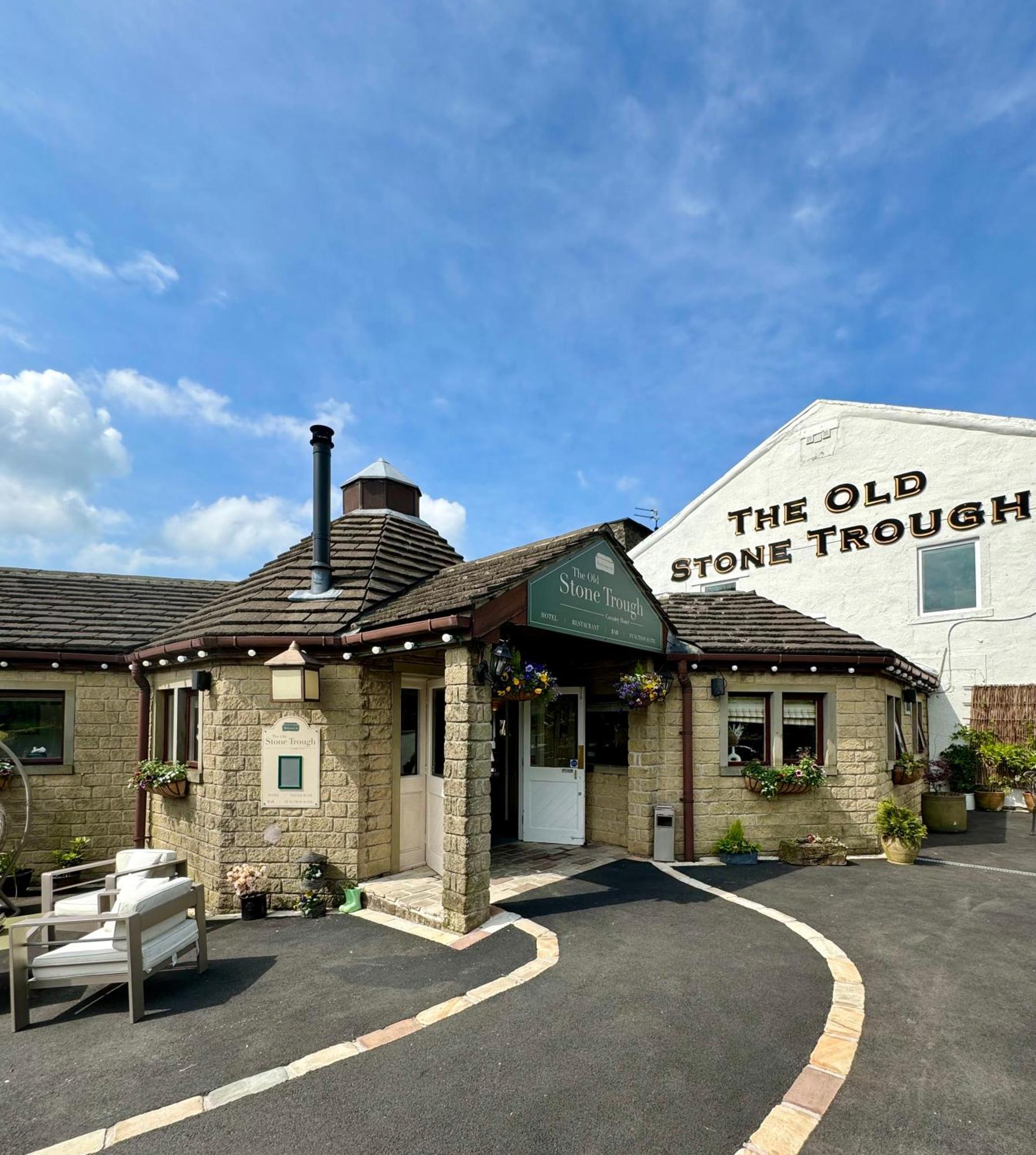 The Old Stone Trough Country Hotel Kelbrook Bagian luar foto